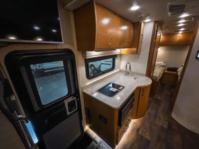 2019 Tiffin WAYFARER — photo 9 view