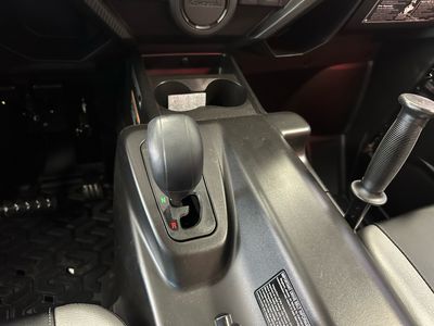 2025 Kawasaki Teryx4 S LE - Photo 8