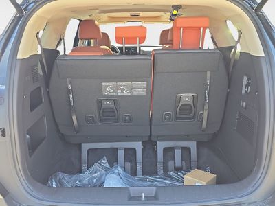 2026 Kia Carnival — photo 10 view