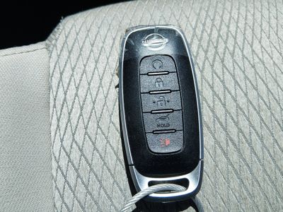 2025 Nissan Rogue - Photo 15