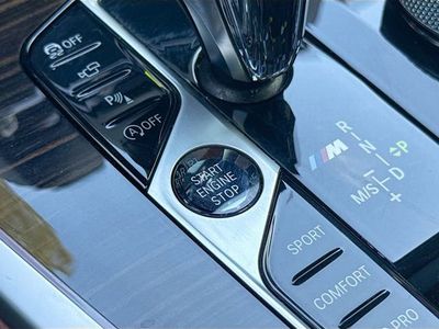 2021 BMW X7 — photo 39 view