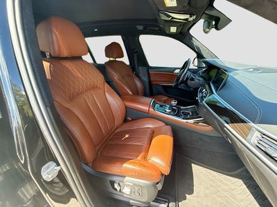 2021 BMW X7 — photo 16 view