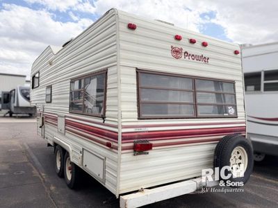 1984 Fleetwood Prowler - Photo 3