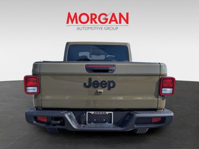 2026 Jeep Gladiator — detail view