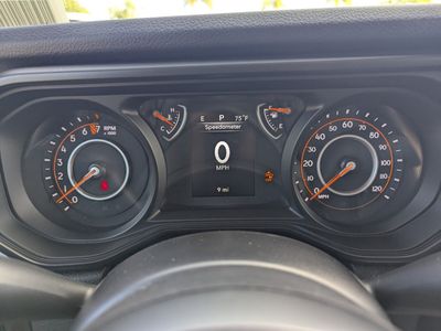 2026 Jeep Gladiator — photo 19 view