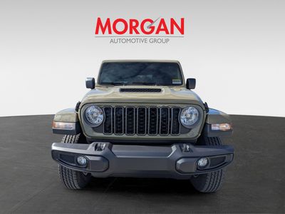2026 Jeep Gladiator — side profile view