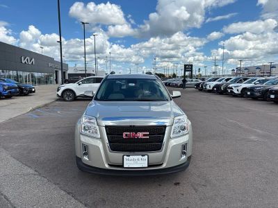 2013 GMC Terrain — side profile view