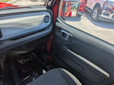 2025 Jeep Wrangler — photo 18 view