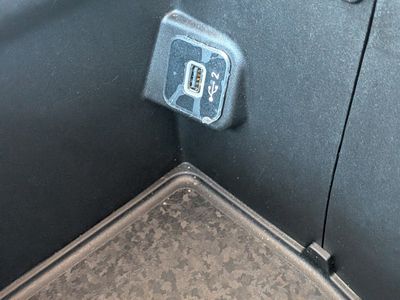 2025 Jeep Wrangler — photo 33 view