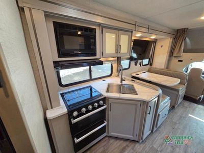 2025 Thor Motor Coach Coleman Series — photo 40 view