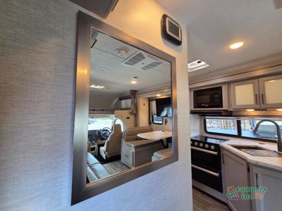 2025 Thor Motor Coach Coleman Series — photo 20 view