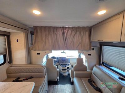 2025 Thor Motor Coach Coleman Series — photo 37 view