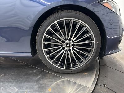 2026 Mercedes-Benz C-Class - Photo 9