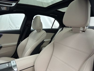 2026 Mercedes-Benz C-Class - Photo 13