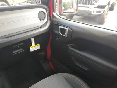 2026 Jeep Wrangler — photo 18 view