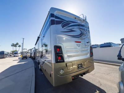 2018 Fleetwood BOUNDER — photo 40 view