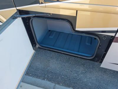 2018 Fleetwood BOUNDER — photo 31 view