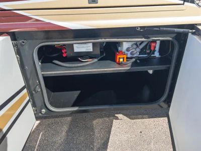 2018 Fleetwood BOUNDER — photo 27 view