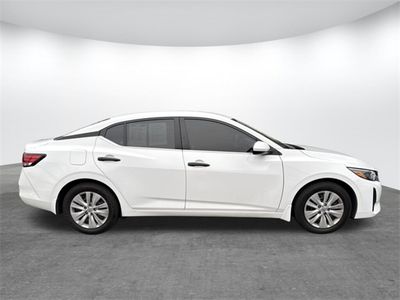 2025 Nissan Sentra - Photo 3