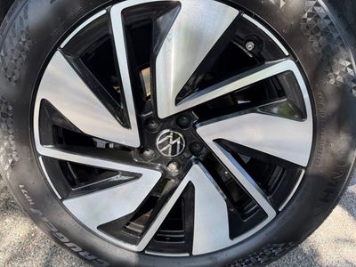 2025 Volkswagen Atlas - Photo 33
