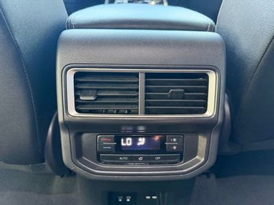 2025 Volkswagen Atlas - Photo 15