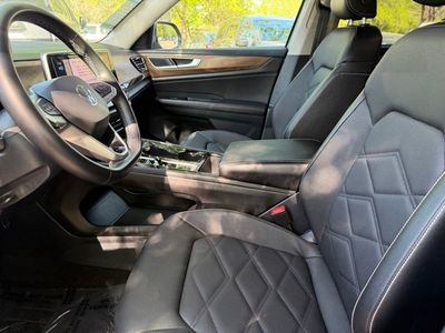 2025 Volkswagen Atlas - Photo 22
