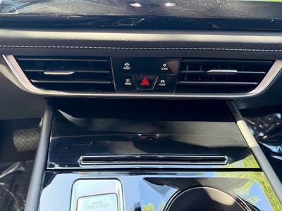 2025 Volkswagen Atlas - Photo 29