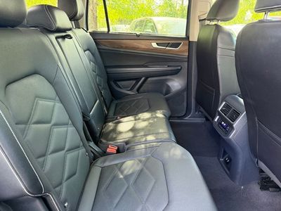 2025 Volkswagen Atlas - Photo 9