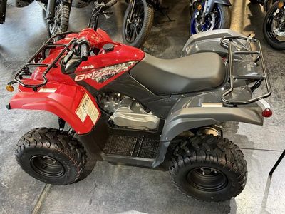 2025 Yamaha Grizzly 110 — engine compartment view