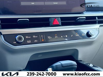 2026 Kia Sorento — photo 32 view