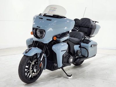 2025 Indian Motorcycle Roadmaster PowerPlus Dark Horse w/PowerBand Storm Gray — side profile view