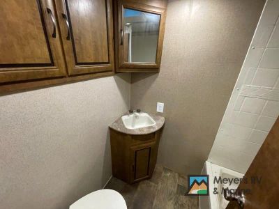 2018 CrossRoads RV Zinger - Photo 9