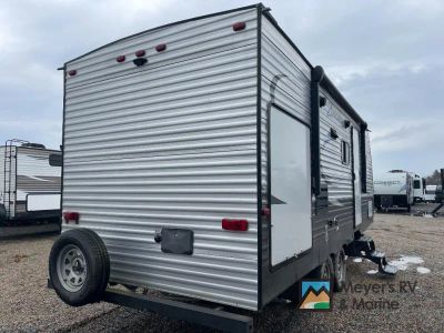 2018 CrossRoads RV Zinger - Photo 5