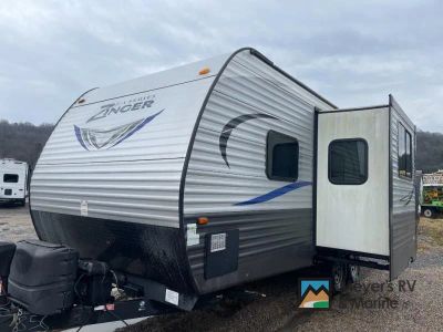 2018 CrossRoads RV Zinger - Photo 3