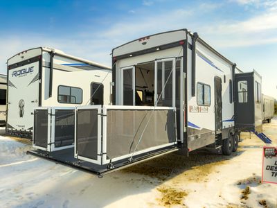 2026 Forest River RV Cherokee Rogue Armored - Photo 18