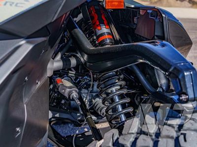 2026 Can-Am Maverick R X rc with Smart-Shox — photo 10 view