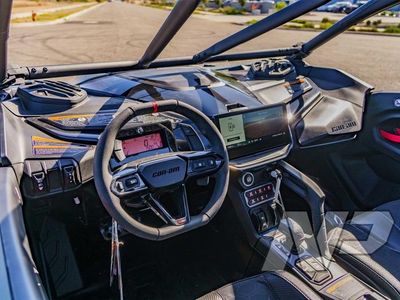 2026 Can-Am Maverick R X rc with Smart-Shox — photo 9 view