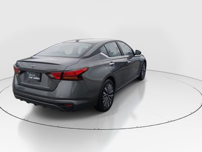 2025 Nissan Altima - Photo 7