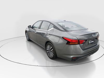 2025 Nissan Altima - Photo 5