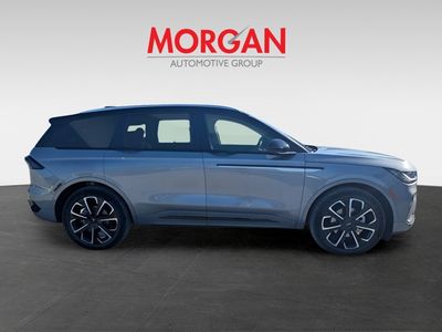 2025 Lincoln Nautilus - Photo 2