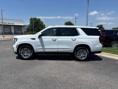 2025 GMC Yukon — side profile view