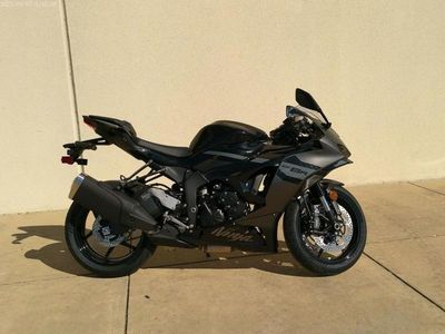 2026 Kawasaki Ninja ZX-6R - Photo 5