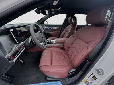 2026 BMW 7 Series — photo 16 view