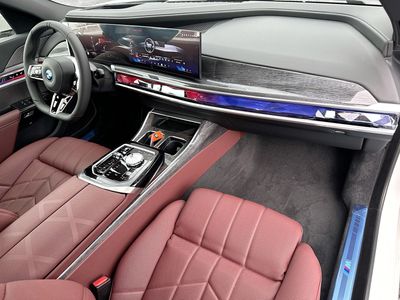 2026 BMW 7 Series — photo 25 view