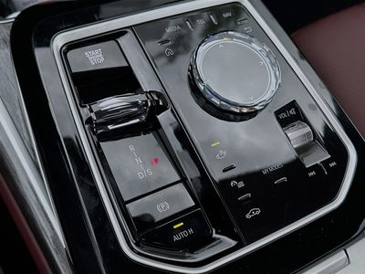 2026 BMW 7 Series — photo 14 view