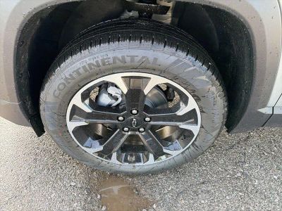 2026 Chevrolet Equinox — photo 9 view