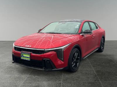 2025 Kia K4 — rear three-quarter view