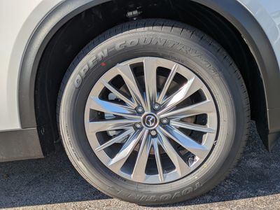 2026 Mazda CX-90 — photo 11 view
