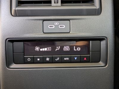 2026 Mazda CX-90 — photo 15 view