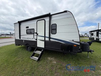 2023 Keystone RV Springdale Mini - Photo 3